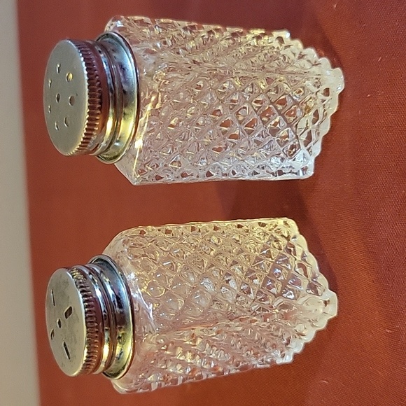 Vintage Crystal Glass Sterling Top Salt & Pepper Shakers - Picture 4 of 6